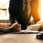 How to Choose the Right Divorce Attorney in Michigan
